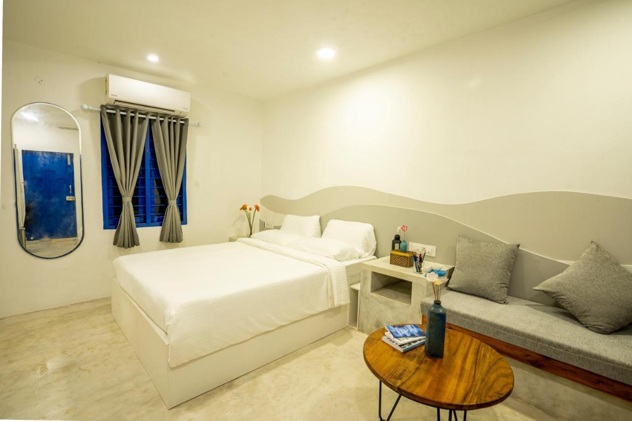 Greek Bay Hotel Ауровил Екстериор снимка